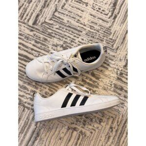NEW Adidas women's size 10 black/white VS Advantage sneakers